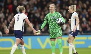 La p&eacute;rdida de tiempo de porteros ser&aacute; castigada con c&oacute;rner, anuncia la IFAB