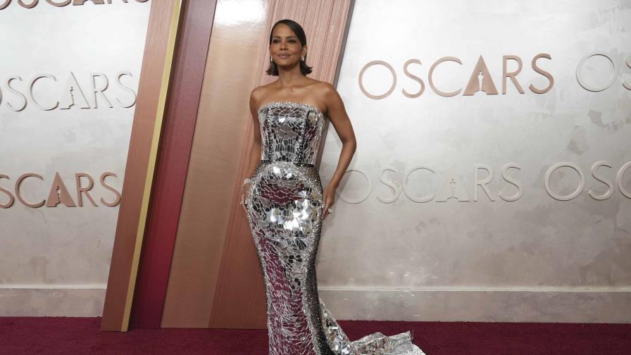Grande, Erivo, Berry y Moore deslumbraron en la alfombra de los Oscar Grande, Erivo, Berry y Moore deslumbraron en la alfombra de los Oscar