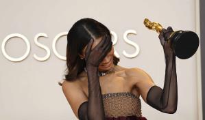 La Embajada de Estados Unidos felicita a Zoé Saldaña por su histórico Óscar