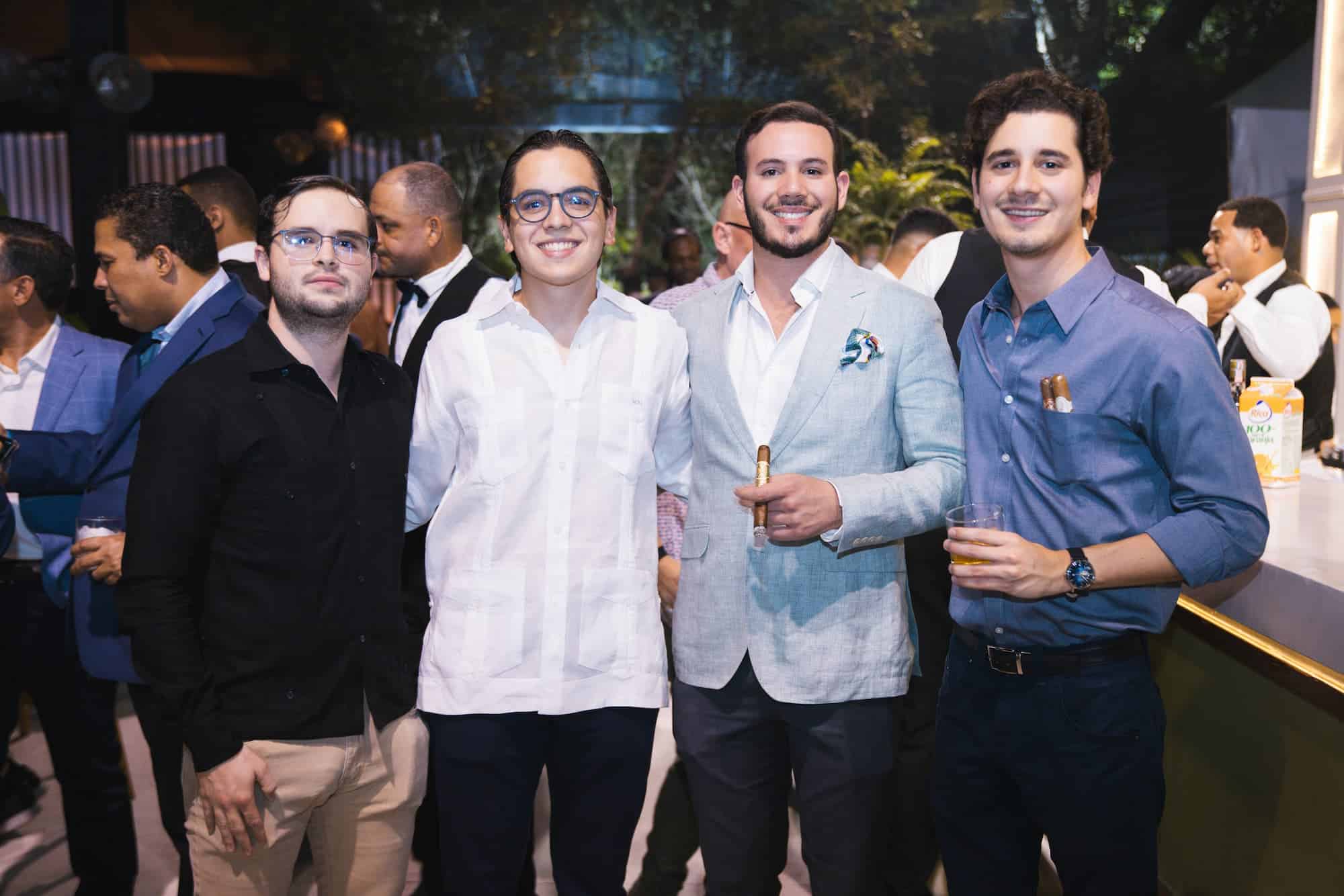 Henrik Kelner, Miguel Paiewonsky, Carlos A. Fuente III y Hendrik Alexander Kelner.