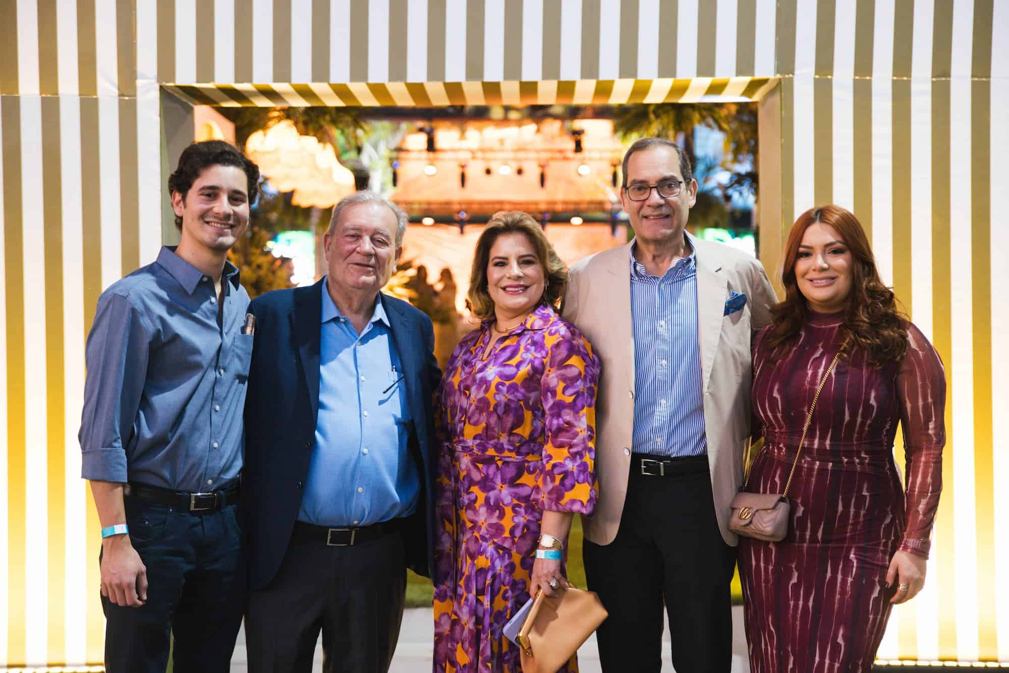 Hendrik Alexander Kelner, Hendrik Kelner, Michelle Franco de León, Guillermo León y Michelle Amelia León.