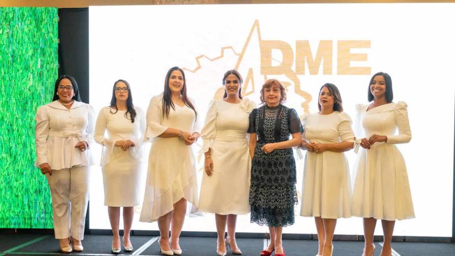 Michelle Ortiz asume la presidencia de la Asociación Dominicana de Mujeres Empresarias Michelle Ortiz asume la presidencia de la Asociación Dominicana de Mujeres Empresarias
