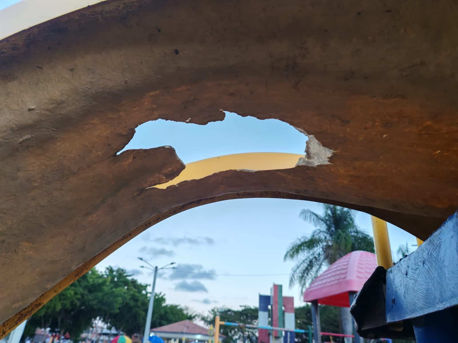 Imagen del mal estado del Parque Italia. 