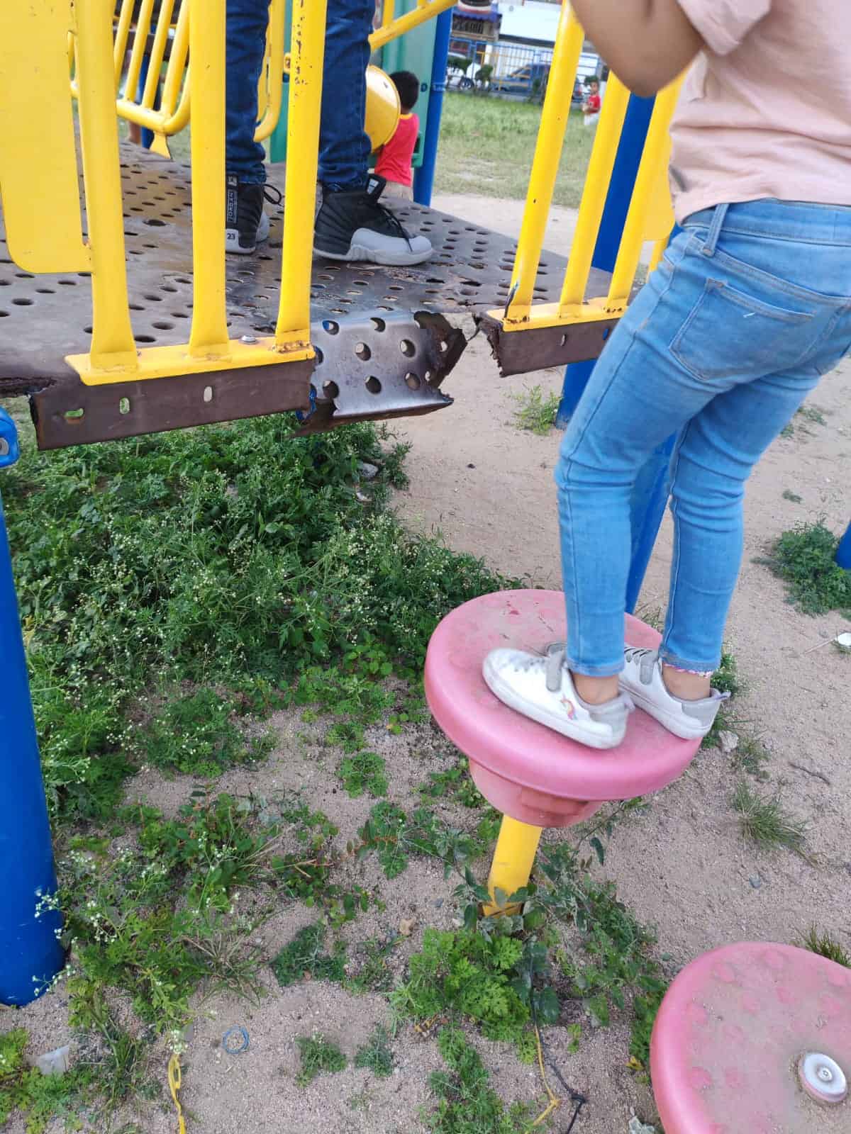 Imagen del mal estado del Parque Italia. 