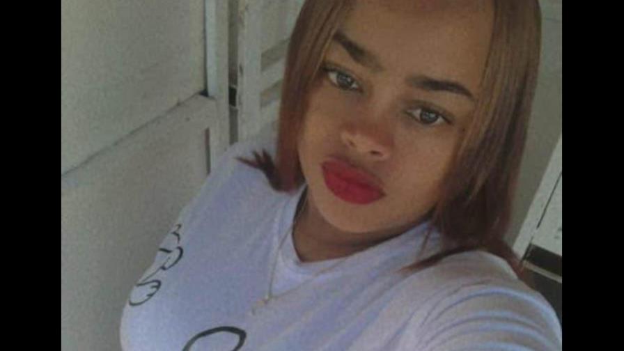 Hombre mata a cuchilladas a su expareja en la provincia Duarte Hombre mata a cuchilladas a su expareja en la provincia Duarte