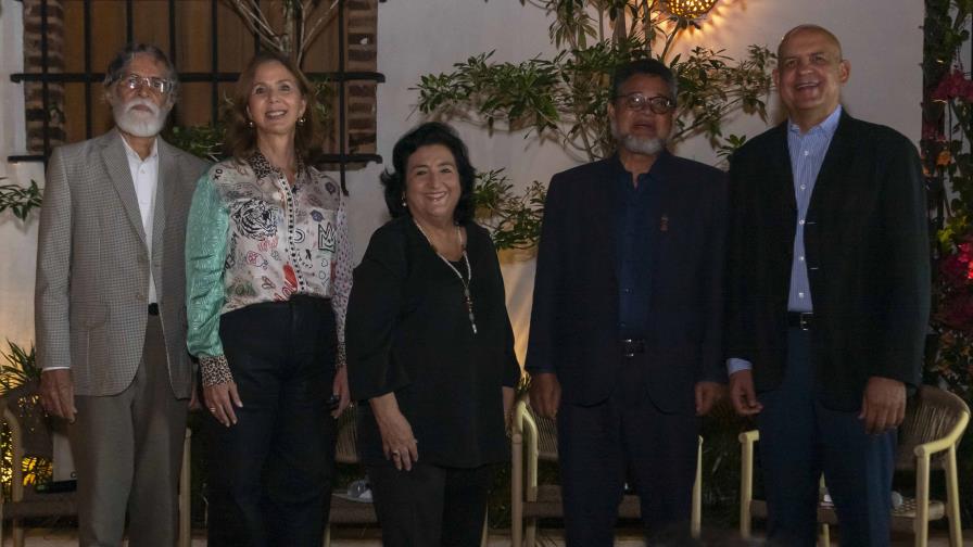 El Centro Cultural Ta&iacute;no Casa del Cord&oacute;n destaca la influencia ta&iacute;na en el carnaval dominicano