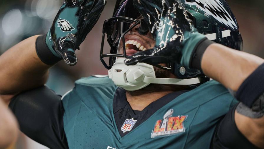 Eagles convierten a Barkley en corredor mejor pagado con contrato de 2 años y 41,2 millones