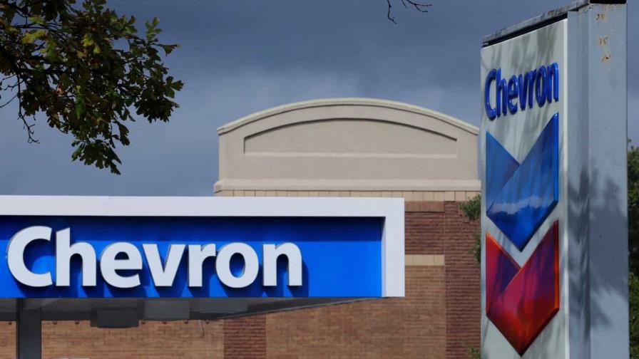 EE. UU. pone fin a licencia de Chevron en Venezuela y le da un mes para salir del país