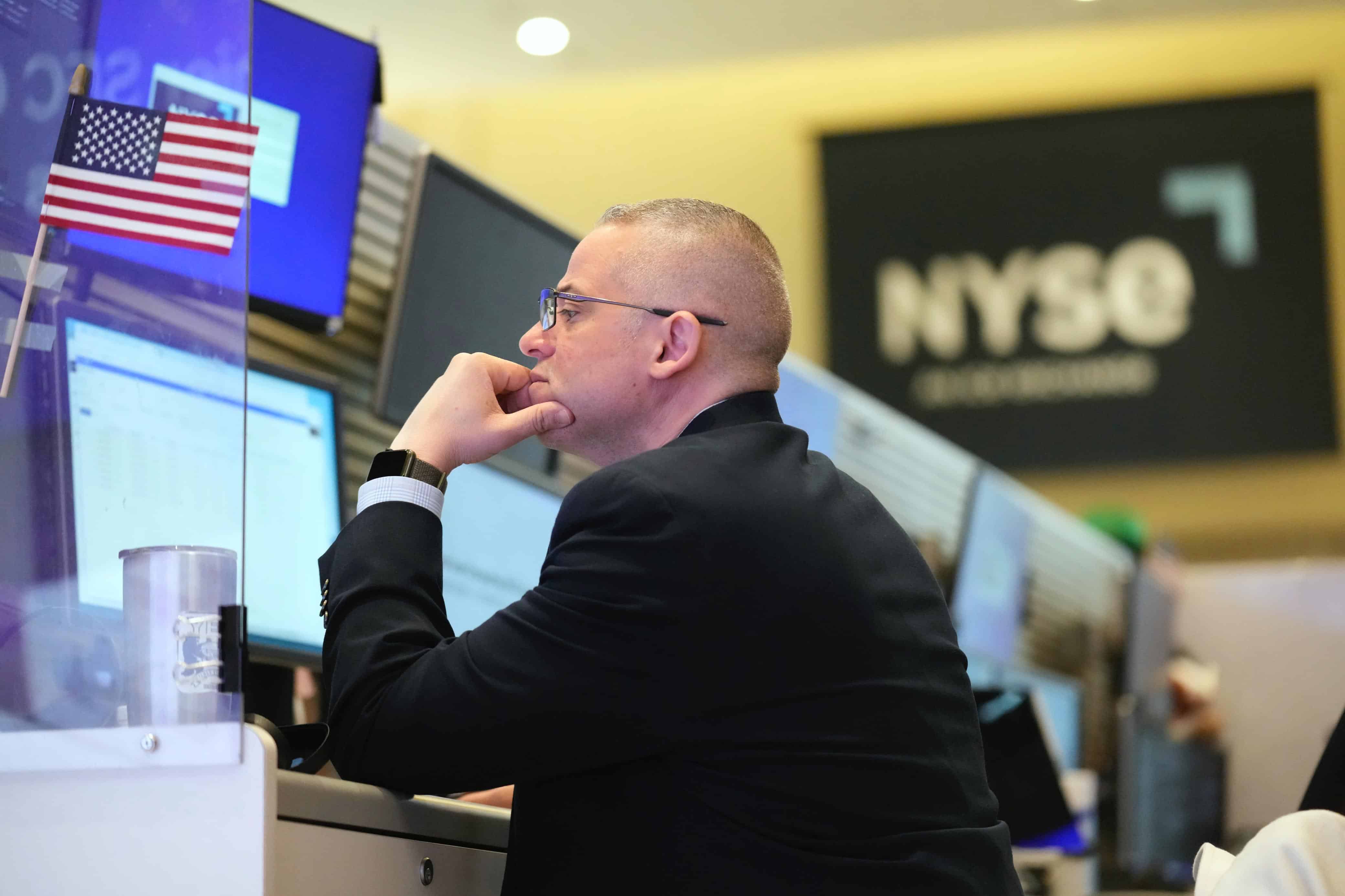 Wall Street arranca con bajadas el día en que entran en vigor aranceles a Canadá y México Wall Street arranca con bajadas el día en que entran en vigor aranceles a Canadá y México