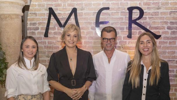 Sócrates McKinney y Laura Tosato lanzan la colección de joyas “Mer”