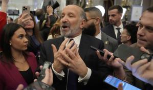 El gobierno de Trump señala que podría haber exenciones a los aranceles contra Canadá y México