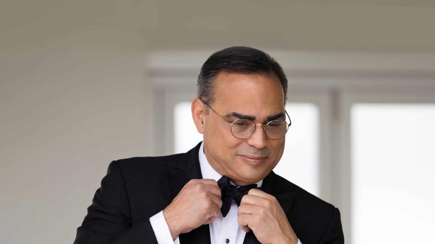 Gilberto Santa Rosa se presentará en los Premios Soberano 2025