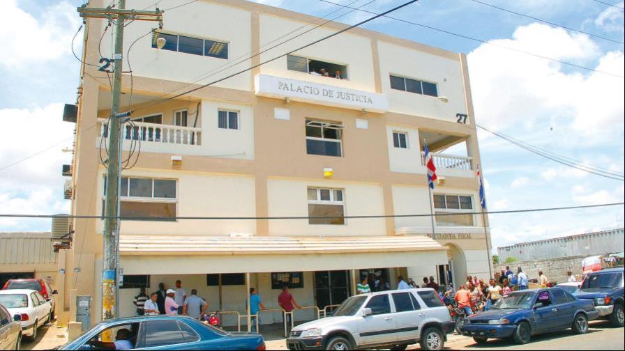 Condenan a 30 años de prisión a un hombre que mató a otro de varias estocadas en Santo Domingo Este