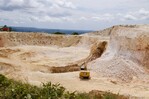 Abinader declara de utilidad pública terrenos en las Cuevas del Pomier Abinader declara de utilidad pública terrenos en las Cuevas del Pomier