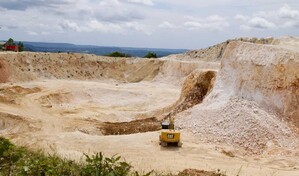 Abinader declara de utilidad p&uacute;blica terrenos en las Cuevas del Pomier