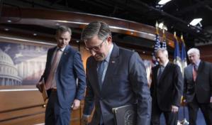 Trump trabaja con la Cámara en un proyecto para evitar cierre del Gobierno