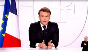 Macron llama a los franceses a prepararse contra ‘la amenaza rusa’ tras el giro de EEUU