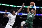 Antetokounmpo se une al club de los 20.000 puntos, Bucks vencen a los Mavericks Antetokounmpo se une al club de los 20.000 puntos, Bucks vencen a los Mavericks