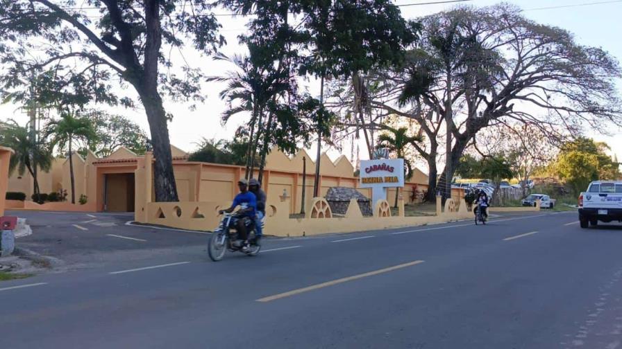 Autoridades cierran temporalmente cabañas en Hato Mayor por contaminación