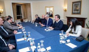 El presidente Abinader se reúne con empresarios dominicanos en Washington