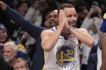 Curry aporta 40 puntos a Warriors, que superan 121-119 a Nets y cierran gira con foja de 4-1