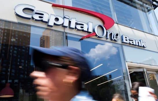 Banco argumenta que cerr&oacute; cuentas de Organizaci&oacute;n Trump por posible lavado de dinero
