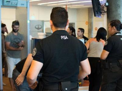 Gobierno de Trump rompe acuerdo con seguridad aeroportuaria