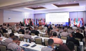 Abordan crimen organizado, ciberseguridad y trata de personas en simposio internacional