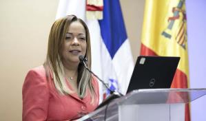 Considera urgente la aprobación de una ley que aborde la violencia contra las mujeres en RD