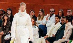 Lacoste combina deporte y moda sobre la pasarela parisina