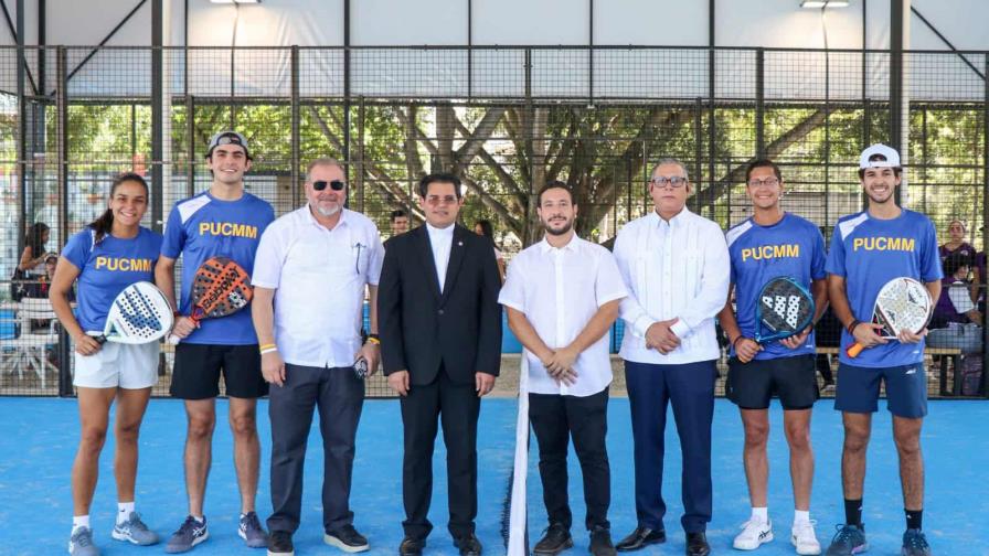 La Pucmm inaugura el primer complejo deportivo universitario dedicado al pádel