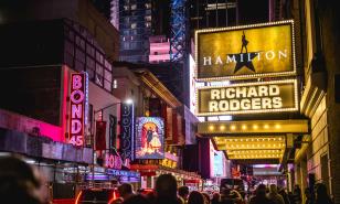 Hamilton celebra 10 años en el United Palace entre ovaciones, lágrimas y carcajadas