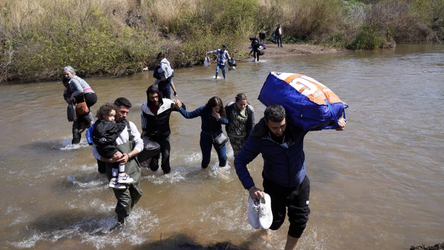 Kurdos de Siria celebran acuerdo con el gobierno central de Damasco