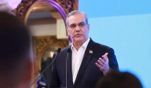 Abinader espera que se llegue a un consenso en proyectos pendientes, como el Código Penal Abinader espera que se llegue a un consenso en proyectos pendientes, como el Código Penal