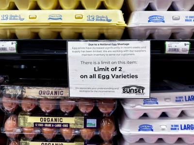 Precio de los huevos rompe récords antes de la Pascua