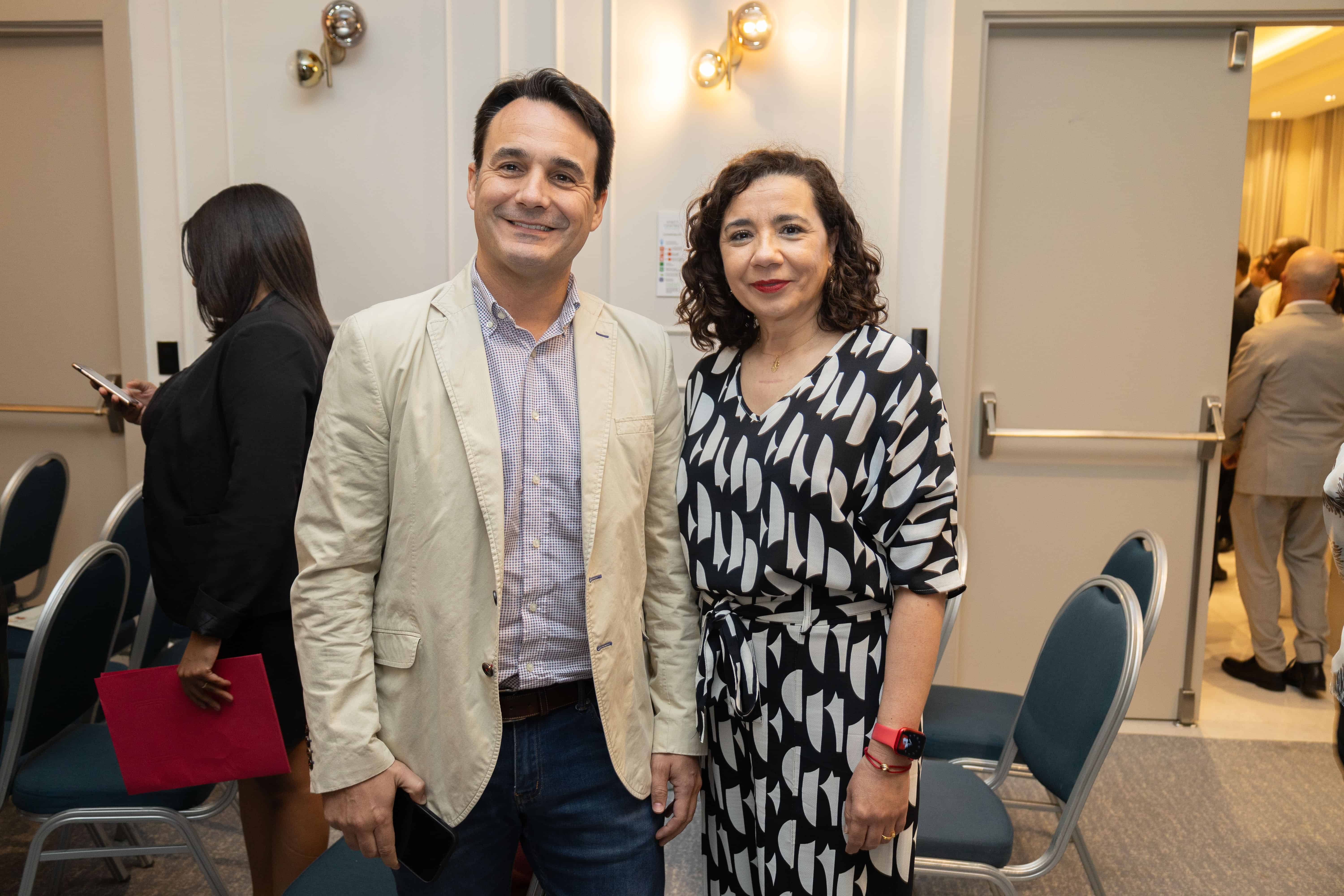 Juan Alcalde y Yolanda Ors.