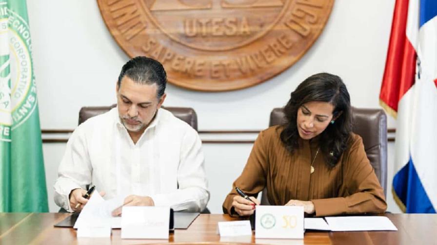 Firman convenio para impulsar la inserción laboral de estudiantes