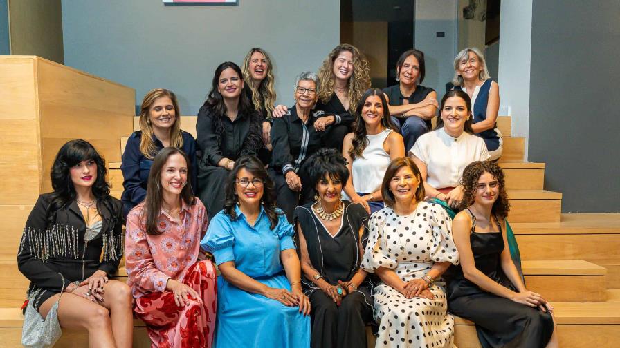 Arte San Ramón inaugura la exposición "Narrativas femeninas en tránsito"