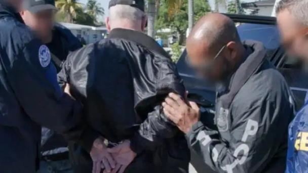 Autoridades migratorias arrestan en EE. UU. a un exmiembro de la inteligencia cubana