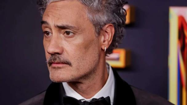Ellen Burstyn y Taika Waititi protagonizarán la película sobre amistad Place to be