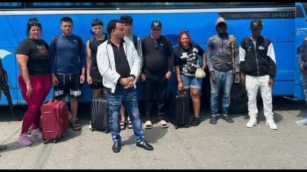 Detienen a cinco cubanos y tres haitianos que intentaron entrar al país por Dajabón