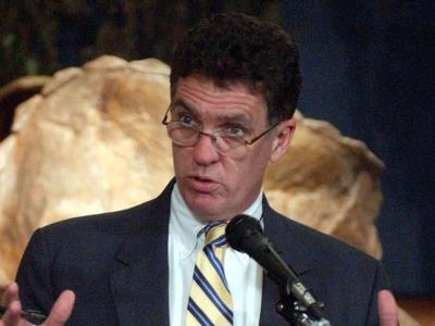 Trump retira nominación de Dave Weldon para dirigir CDC