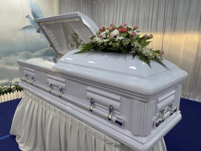 Familia en EE. UU. demanda a funeraria por error en envío de cadáver