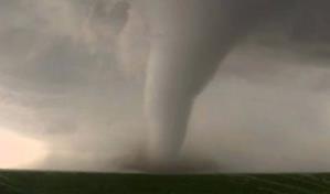 Qué causa los tornados y cómo interpretar los avisos y advertencias