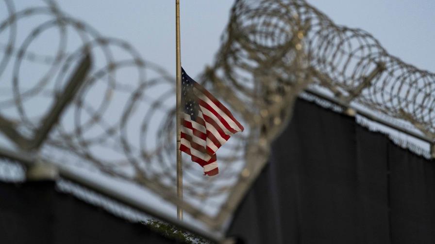 EE. UU. transfiere a inmigrantes de Guantánamo a Luisiana mientras corte sopesa legalidad de la medida