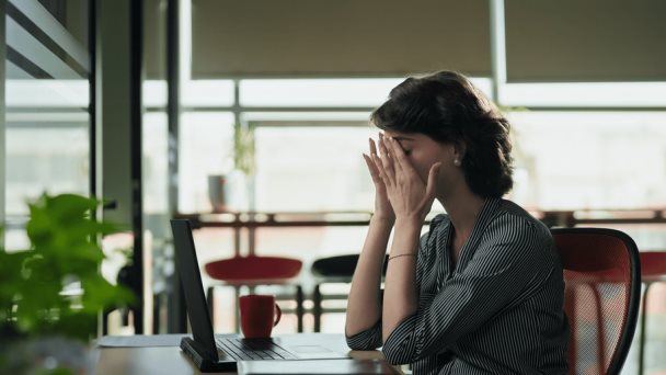 La cultura corporativa tóxica afecta la salud mental, según un estudio
