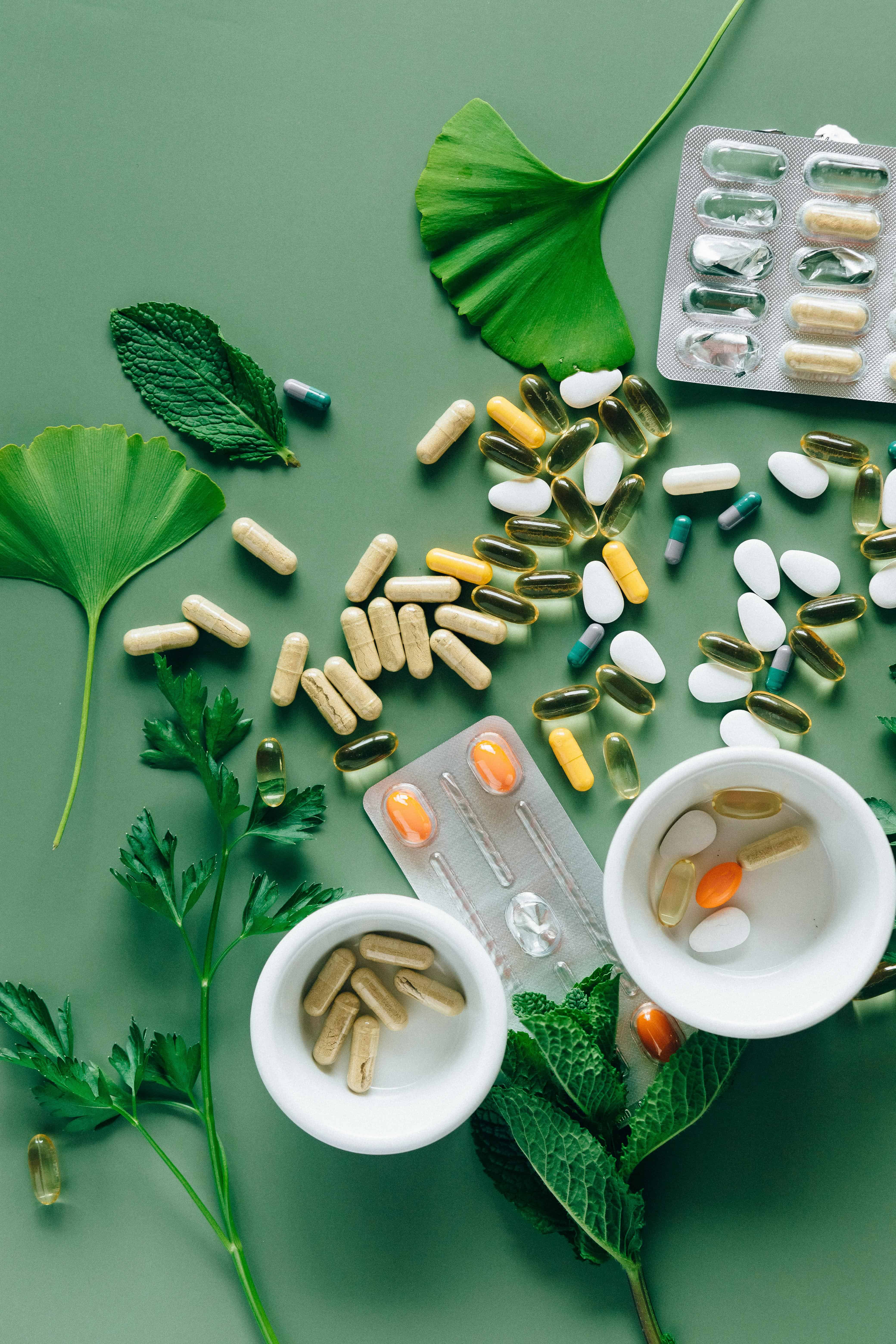 La vitamina K mejora la salud de los huesos y de los tejios como la piel, por eso se convierte en un suplemento demandado.