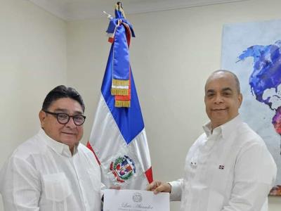 Nombran a Miguel Calzada León nuevo cónsul de Mongolia en RD