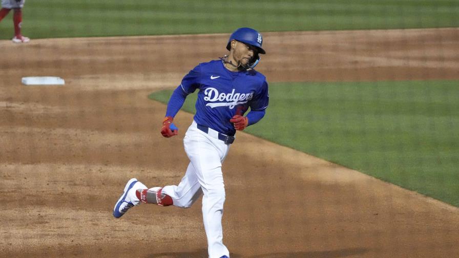 Mookie Betts se perderá duelos de exhibición de Dodgers en Tokio por enfermedad