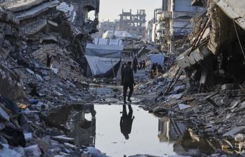 Hamás dice que sólo liberará a rehén estadounidense-israelí si se implementa acuerdo de tregua